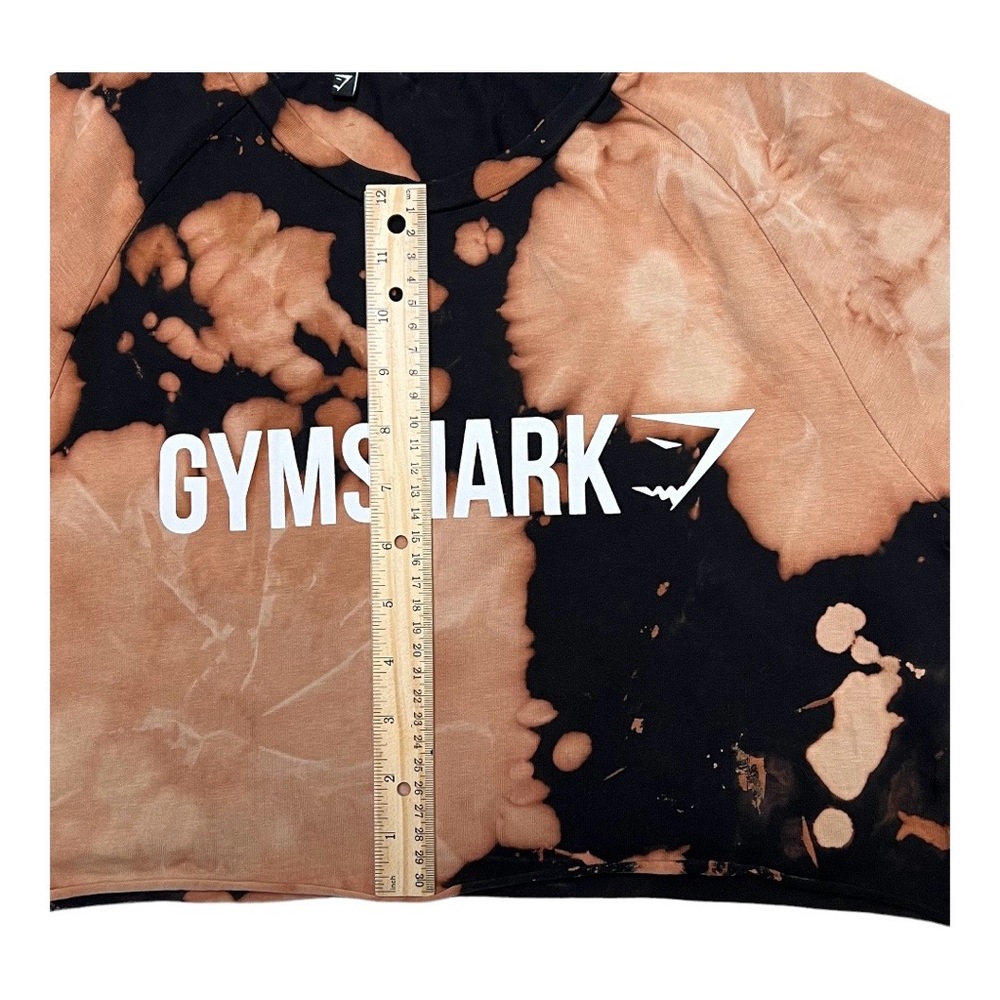 Gymshark Custom Crop Top - image 3